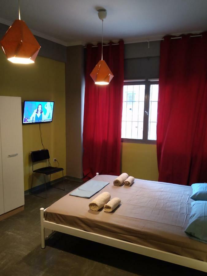 Acropolis Ermou Rooms At Plaka 雅典 外观 照片